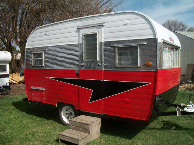 Vintage Campers — 1964 aloha 15 foot travel trailer