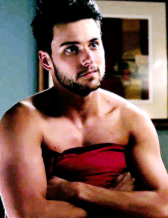tumblr_inline_o02zehnQtw1rifr4k_500.gif