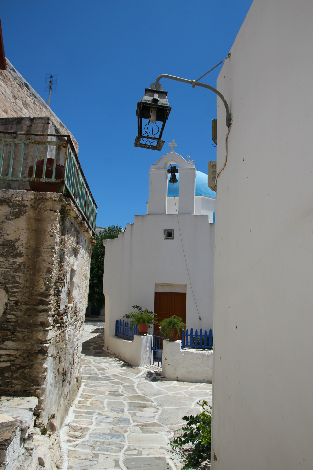 Amazing Places - Lefkes - Paros - Greece (by Archway Andres)