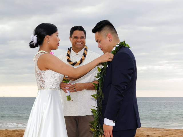 Affordable Hawaii Wedding Packages