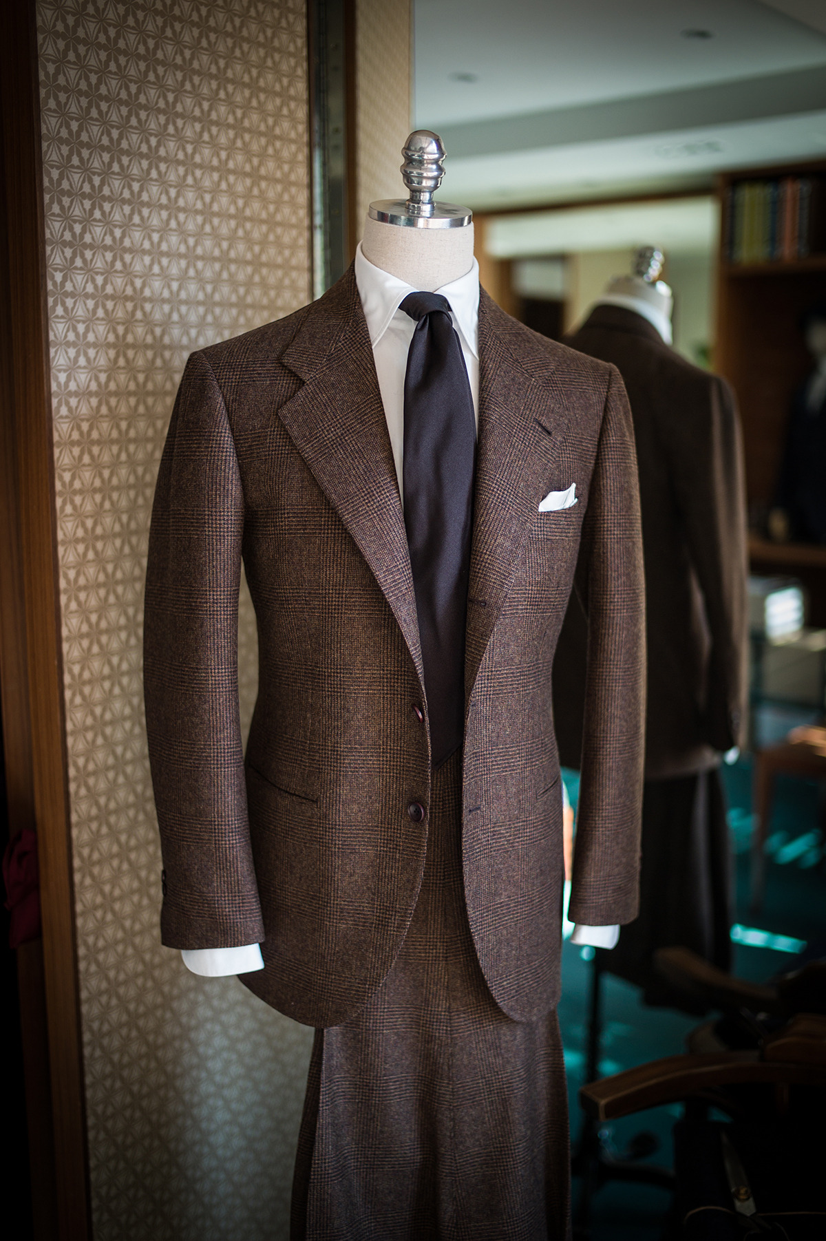 B&TAILOR — B&TAILOR Bespoke Brown Glen Plaid SB Suit