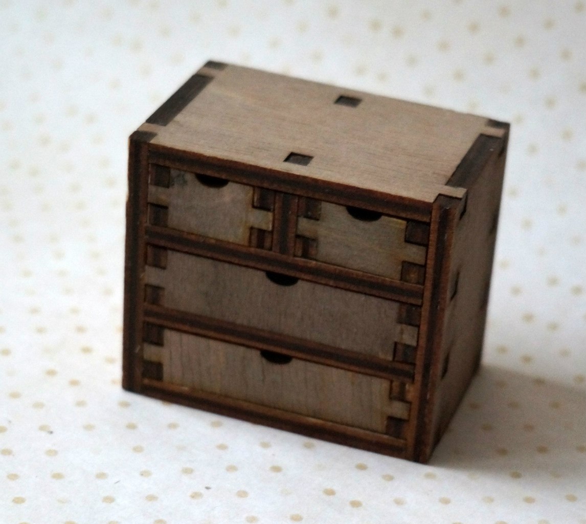 doll chest of drawers