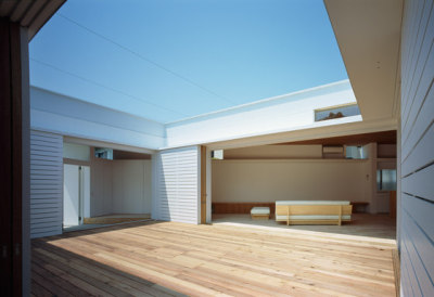 F-White / Takuro Yamamoto Architects