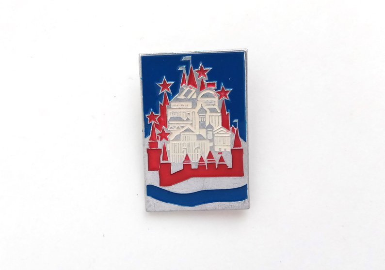 Moscow Kremlin pin