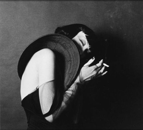 my-secret-eye:Man Ray, Kiki de Montparnasse (Alice Prin), 1930