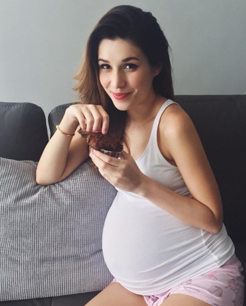 @MyLittlePreggo