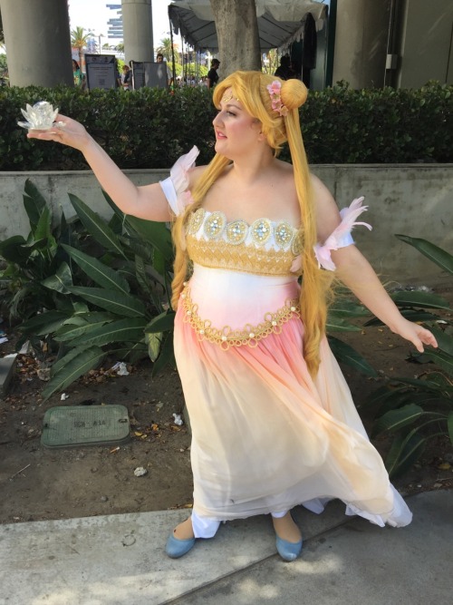 jasmineladjevardi:My Princess Serenity cosplay by Creature of...