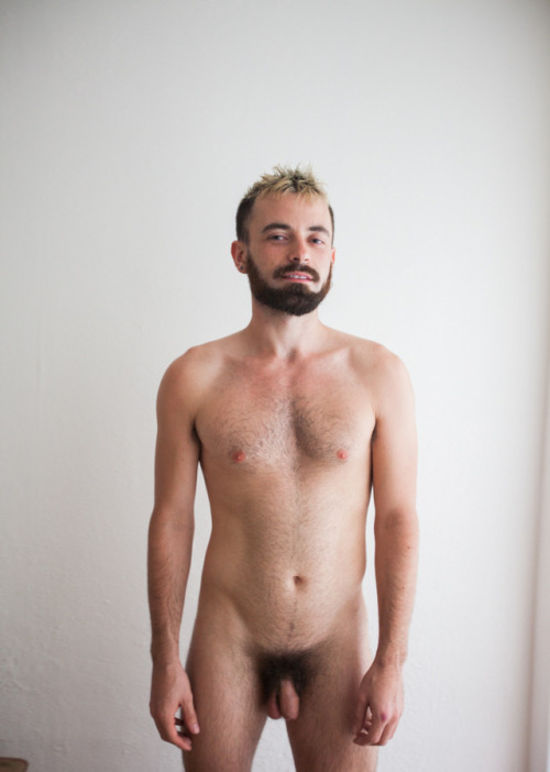 your-nude-photos:lordmariposa:LukasReblog from angussio, 33k+...