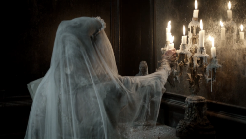 veinsofglass:Gillian Anderson as Miss Havisham in Great...