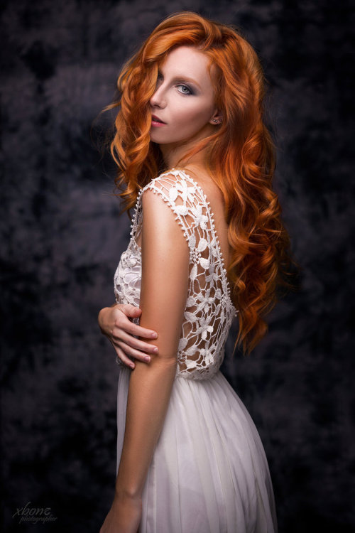 moiraod:coppercornucopia:Petra ginger III by xxbone Her hair...