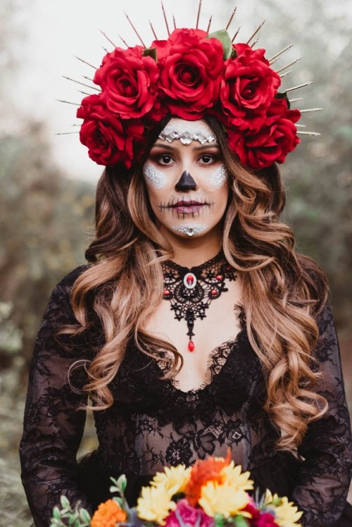 We simply love the colors in these Day of the Dead inspired...