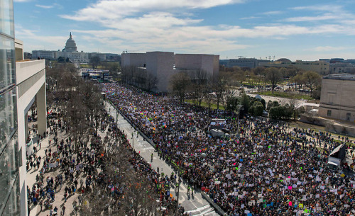 burningstandard:#MarchForOurLivesPhotos From the “March for...