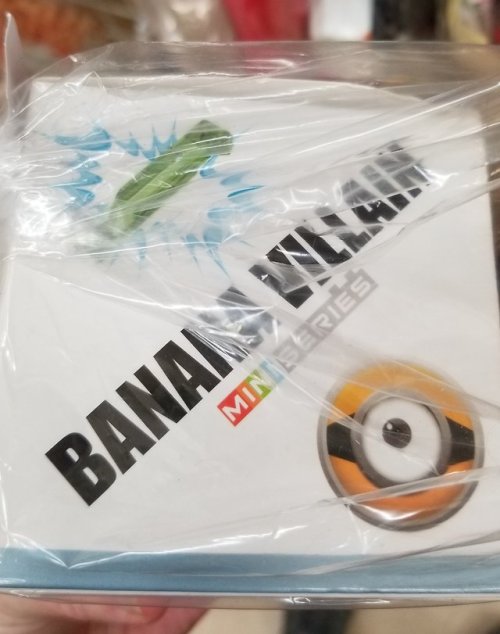 shiftythrifting:I still regret passing up BANANA VILLAIN