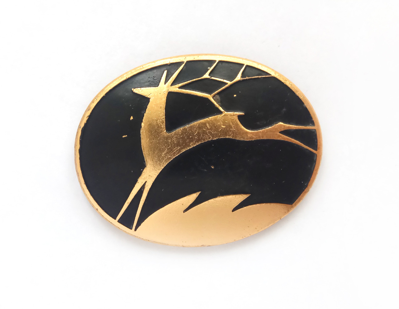 Deer enamel pin