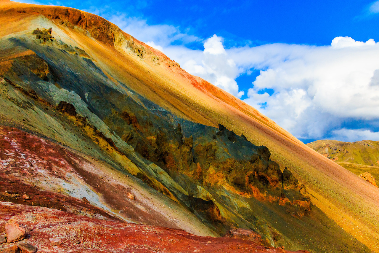Brightly coloured mountain top - Laugavegur trail,... - nature-hiking