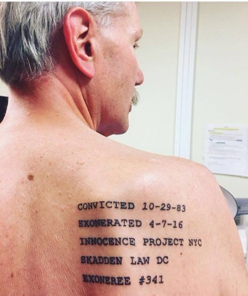 truecrimecarnage:A tattoo on the back of Keith Allen Harward,...