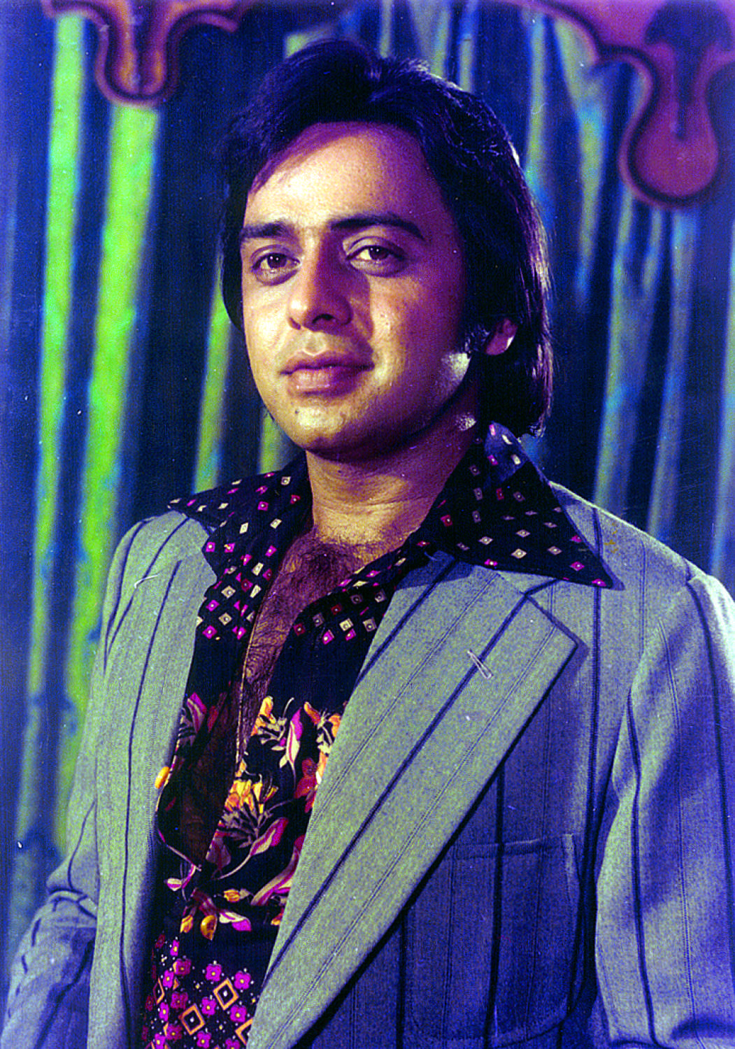 Bollywoodirect — Remembering Vinod Mehra, the highly acclaimed...