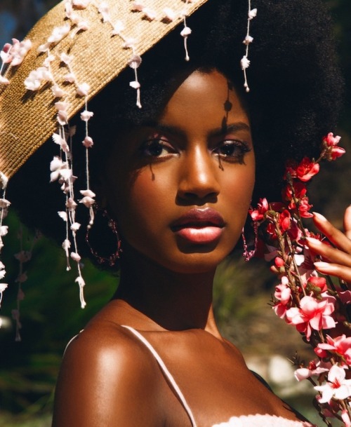 pocmodels:Ebonee Davis by Prince & Jacob for Galore...