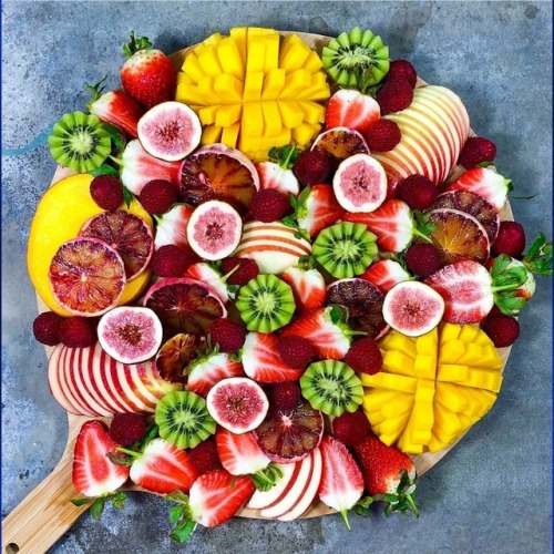 fruit platter on Tumblr