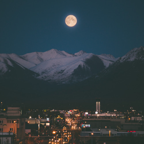 jakeelko:Downtown Anchorage MoonLimited prints available at...