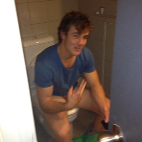 facebookhotes:Hot guys from Australia found on Facebook. Follow...