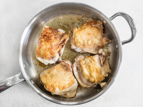 foodffs:JESSICA GAVIN’S HONEY HOISIN GARLIC CHICKENFollow for...