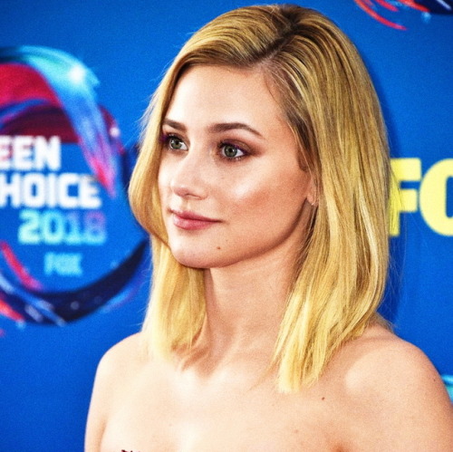 riverpics — lili reinhart icons like/reblog if you save or...