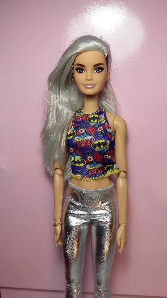 barbie with shaved head