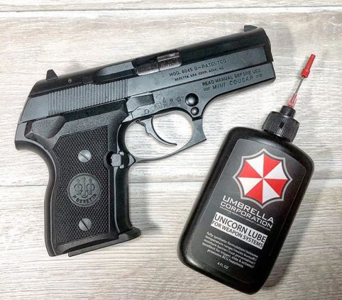 Who out there makes a holster for a Beretta 8045 Mini-Cougar,...