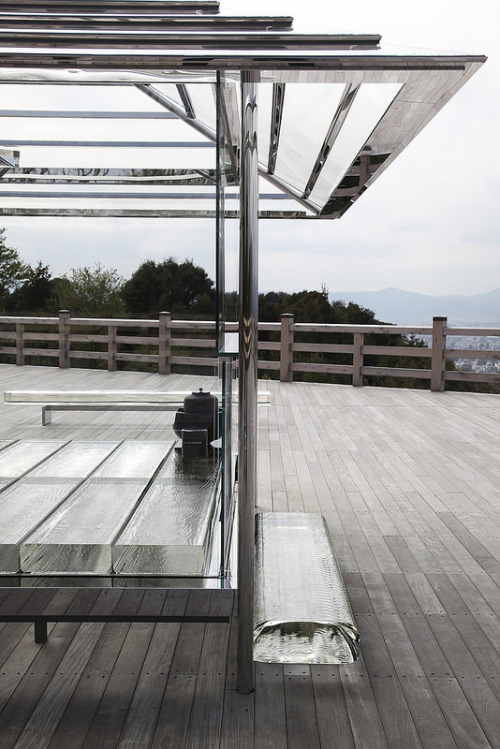 homedesigning:KOU-AN Glass Tea House by Tokujin Yoshioka