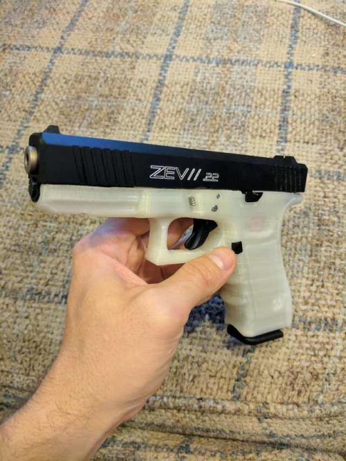 mk-ultra-armory:3D printed “glock” w/ Zev .22LR conversion.