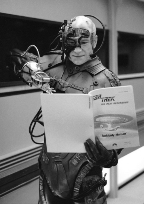 startrekstuff:Patrick Stewart as Locutus of Borg, reads his...