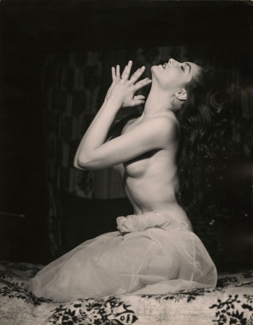 soyouthinkyoucansee:Julie Newmar  Stunning Peter Basch 1950s...