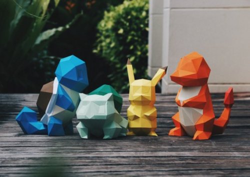 retrogamingblog:Low-Polygon Papercraft Pokemon made by...