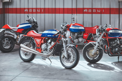🏁 caferacerpasion.com 🏁 We love Italian bikes!!! MV Agusta 750S...