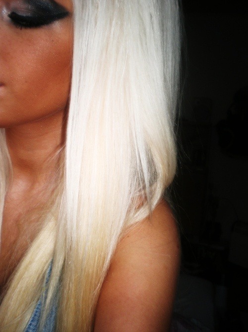 Platinum Blonde Hair Explore Tumblr Posts And Blogs Tumgir