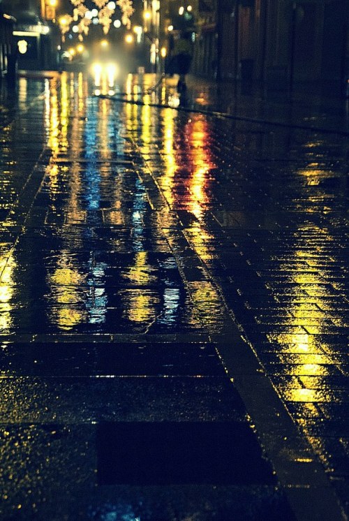 @Rainy City Nights