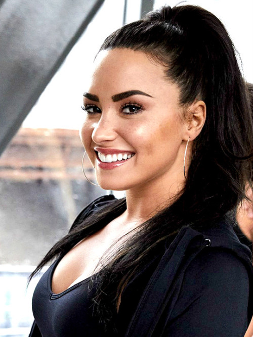 demetria lovato.  - Página 36 Tumblr_pjheoeOB961u6sj2lo1_500