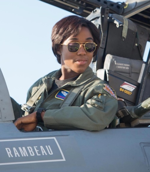 accras:First look of Lashana Lynch in Captain Marvel:“The film...