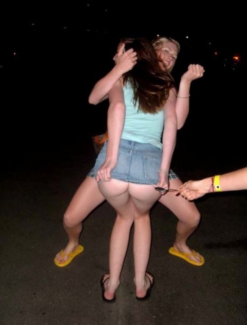 drunk-hotties-having-fun:Check out this awesome tumblr: Girls...