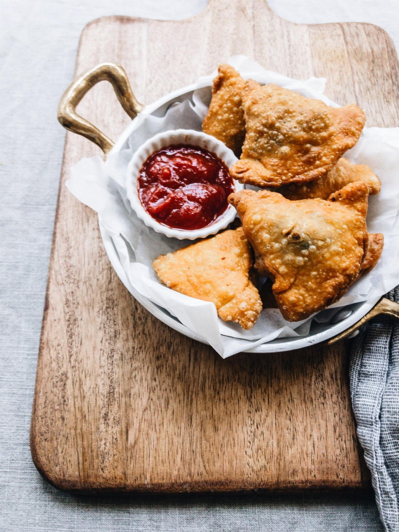 homemade samosas | petit bakes