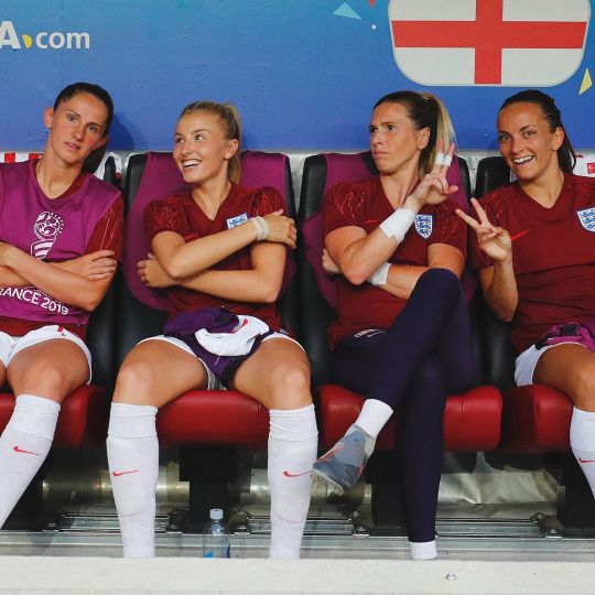 lionesses: Do you miss us? xoxo 🔜😍