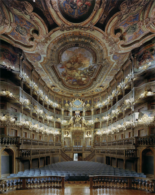 culturenlifestyle:Stunning Images of World Famous Opera Houses...