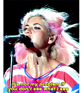 marina and the diamonds marina diamandis are you satisfied? the family jewels gif gna be posting some old gifs lol~~~
