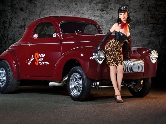 Hot rod pin ups