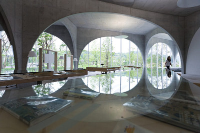 evocativesynthesis:<br /><br />Tama Art University Library in Tokyo by Toyo Ito :: Iwan Baan Photography<br />