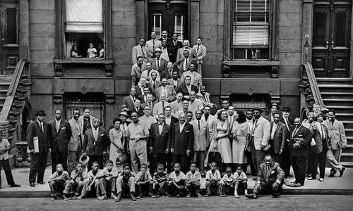 themaninthegreenshirt:A Great Day in Harlem.Art Kane took the...