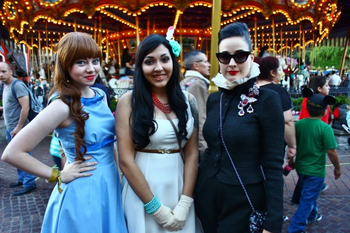 thekatmonster:Remember that time me and Carly met Dita Von...