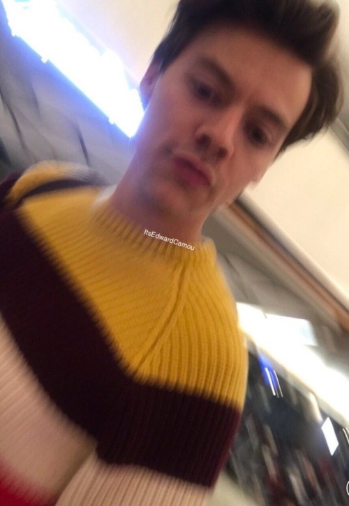 Harry Styles Yellow Explore Tumblr Posts And Blogs Tumgir