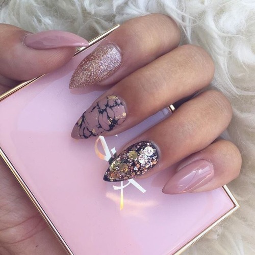 princvsx:all pink beauty, fashion & more.